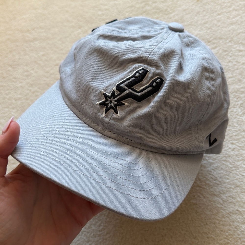 Zephyr x NBA San Antonio Spurs Kids Baseball Hat NWT